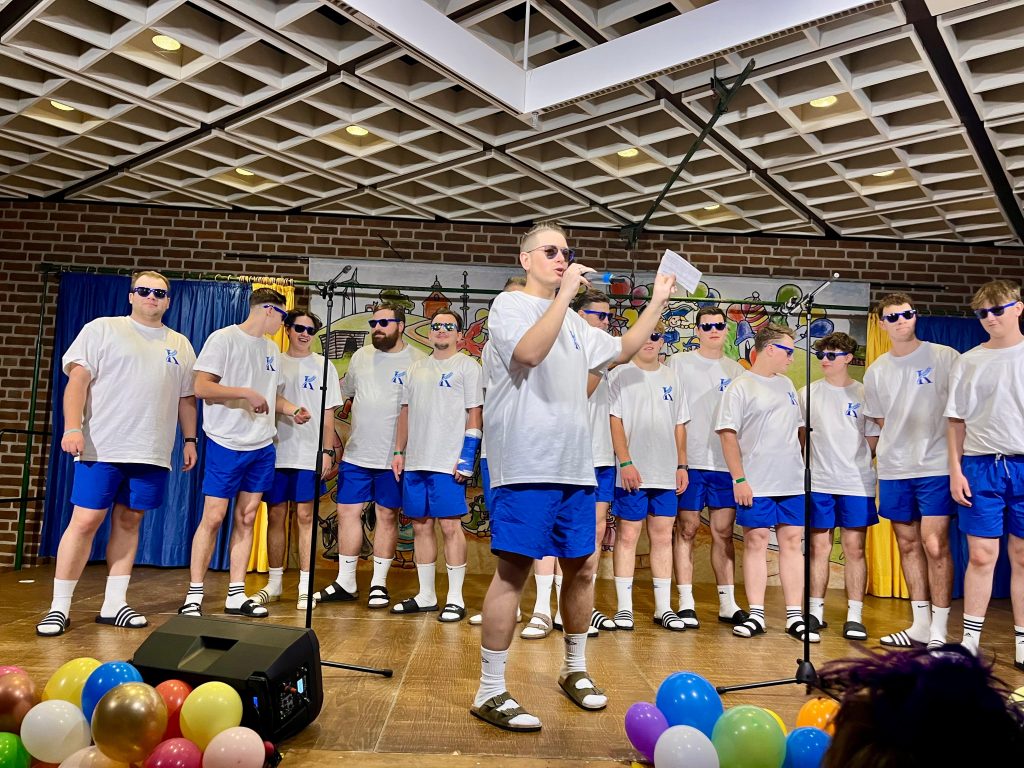 d6bd8d4d-fcbf-4a17-b82f-21e89b2faca4